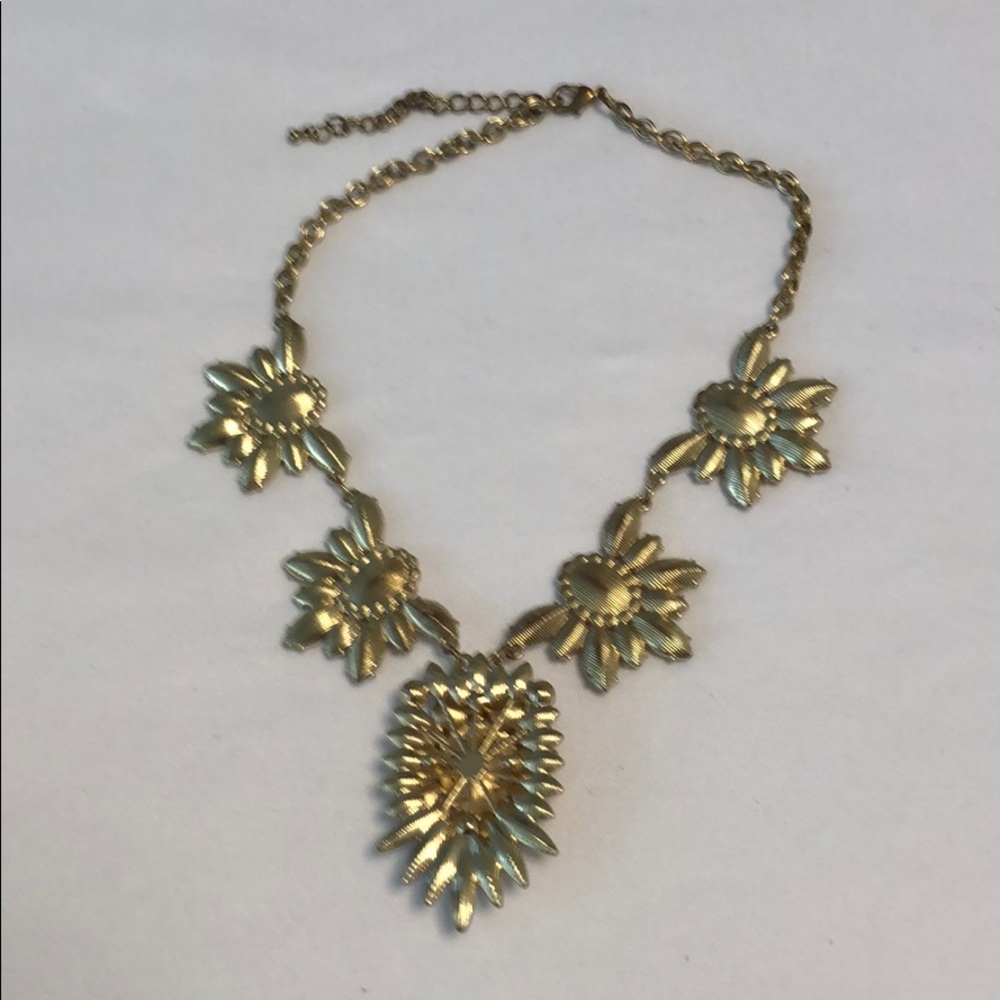 Necklace - Picture 3 of 4